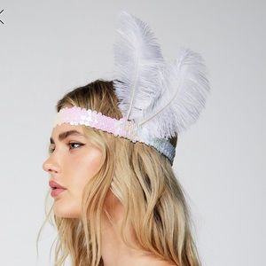 Flapper headband